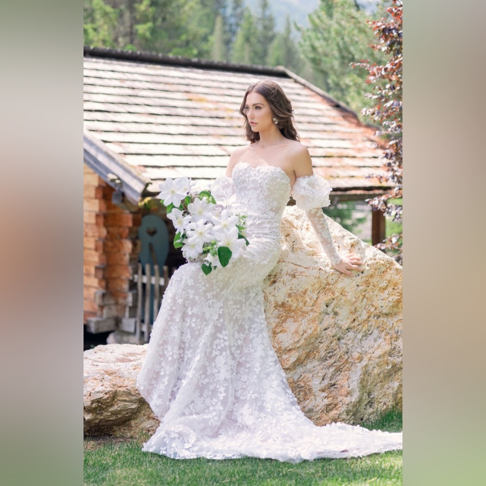 Willowby White Lace Off-Shoulder Wedding Dress